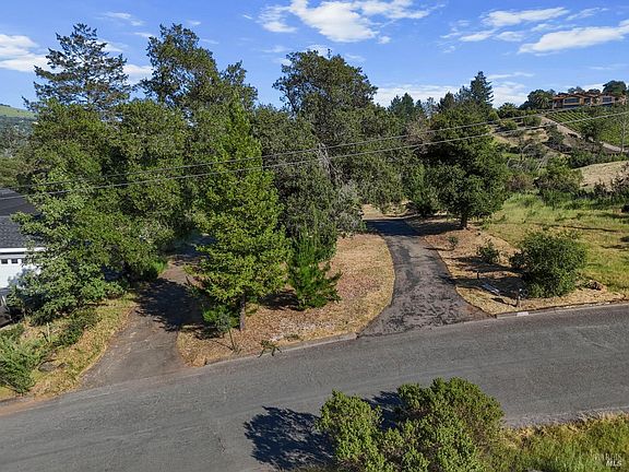 5th image of 4960 Pinecroft Way