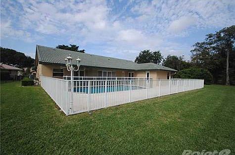 4th image of 8428 NW 47th Dr
