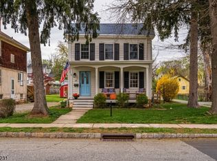 85 Mine St, Flemington, NJ 08822