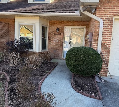 2nd image of 10516 Raven Ct
