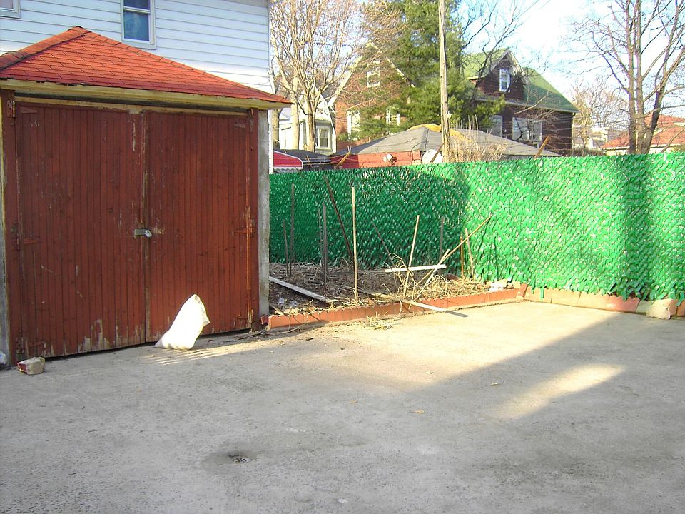 Private Rear Yard