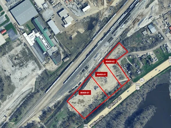 2400 W River Dr, Davenport, IA 52802