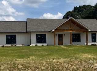 1389 Hartsoe Rd, Lincolnton, NC 28092