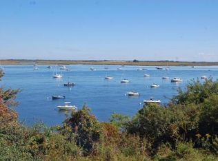 11 Quay Rd, Ipswich, MA 01938