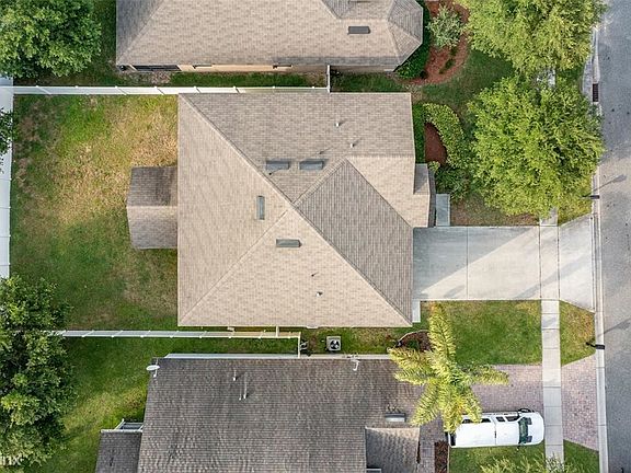 4th image of 4828 Grassy Knoll Dr