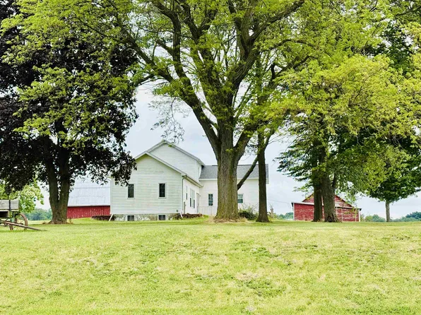 N3642 County Rd S, Monroe, WI 53566