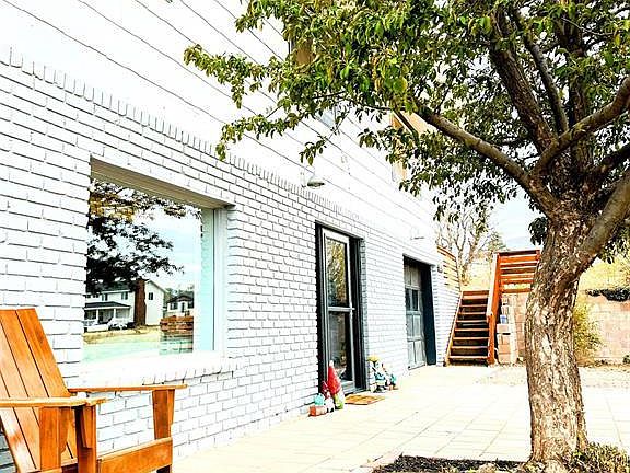 2nd image of 501 Walnut Street