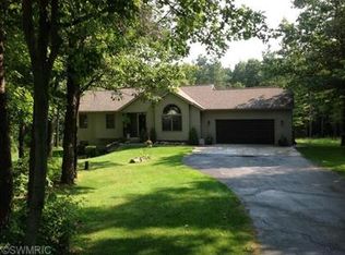 12100 Blue Spruce Ct NE, Rockford, MI 49341