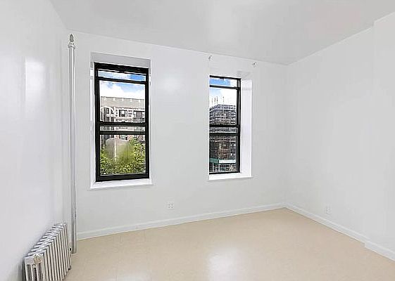 1st image of 3476 Broadway APT 1