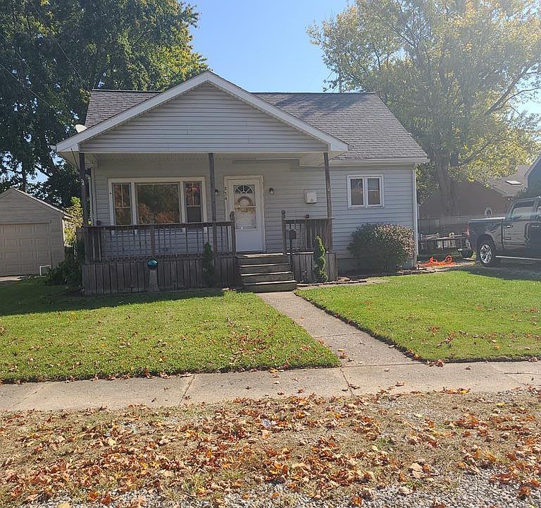 1st image of 934 Henry St