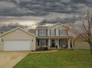 2122 W Miners Dr, Dunlap, IL 61525