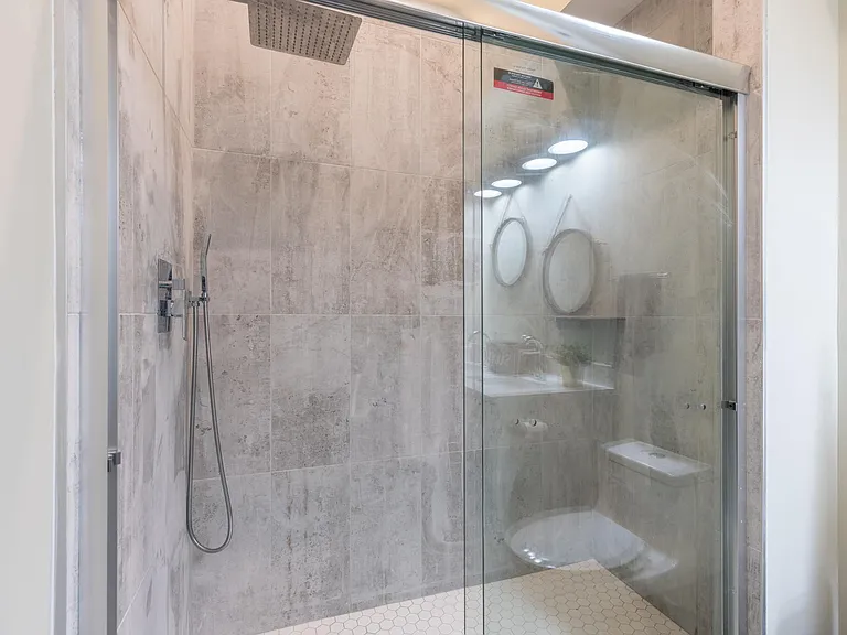 438 Wiota St #2R — Photo 20