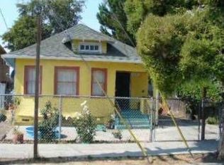 9821 B St, Oakland, CA