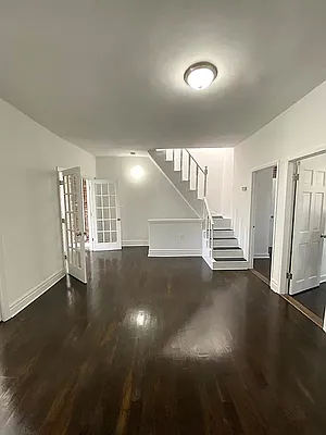 Rented by Corcoran | media 23