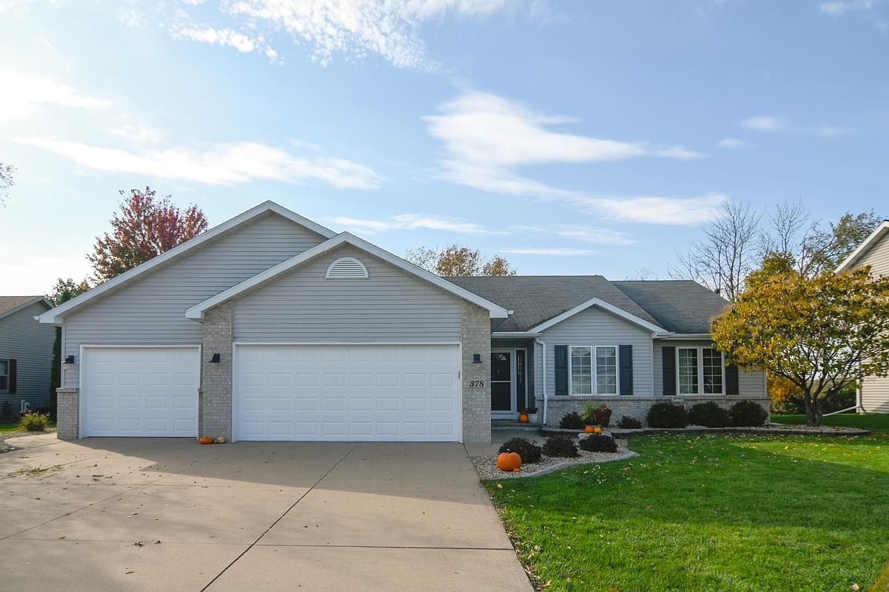 378 Longwood Ln, Wrightstown, WI 54180 Zillow