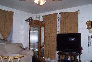 4th image of 1106 Arbor Pl