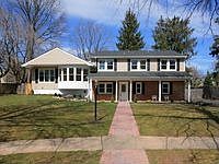 2nd image of 14 Byron Ct