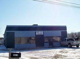 1642 Mayfield Rd, Lapeer, MI 48446