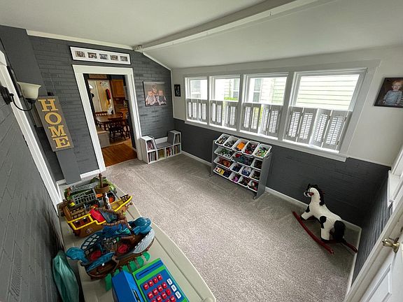 3rd image of 323 S Park Ave Lot 312