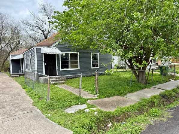 3053 Noble St, Houston, TX 77026