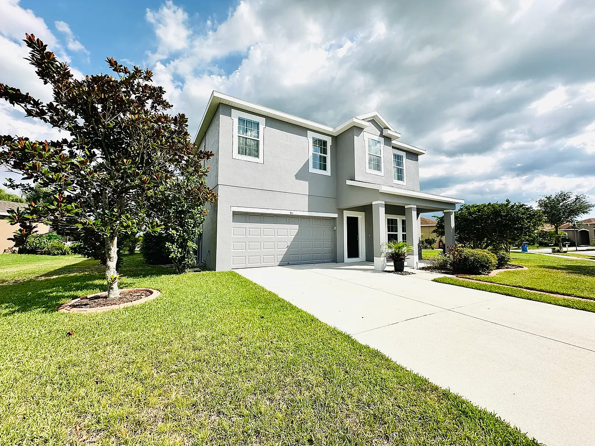 Building Photo - 811 Parker Den Dr