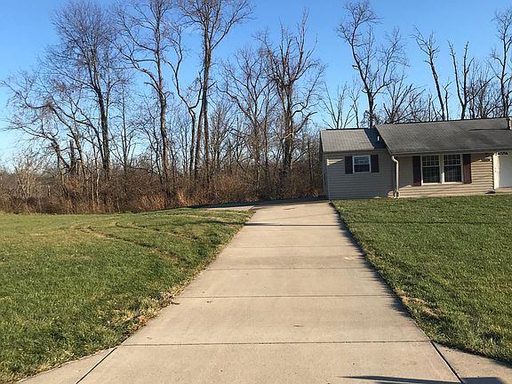 3rd image of 10214 Turner Ln