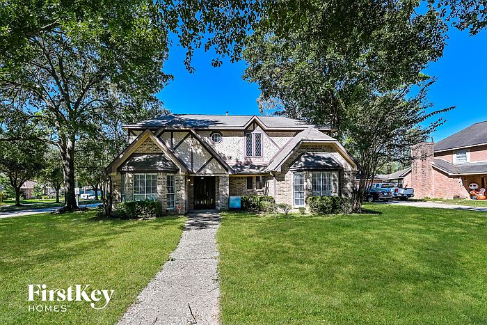 1st image of 3334 Woodbriar Dr