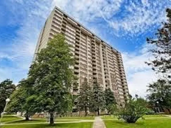 25 Silver Springs Blvd #109, Toronto, ON M1V 1M9