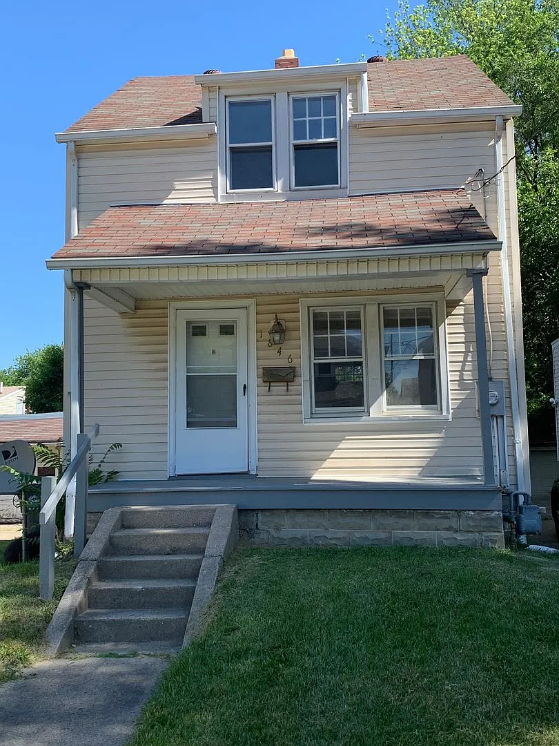 2 Bedroom West Toledo — Photo 1