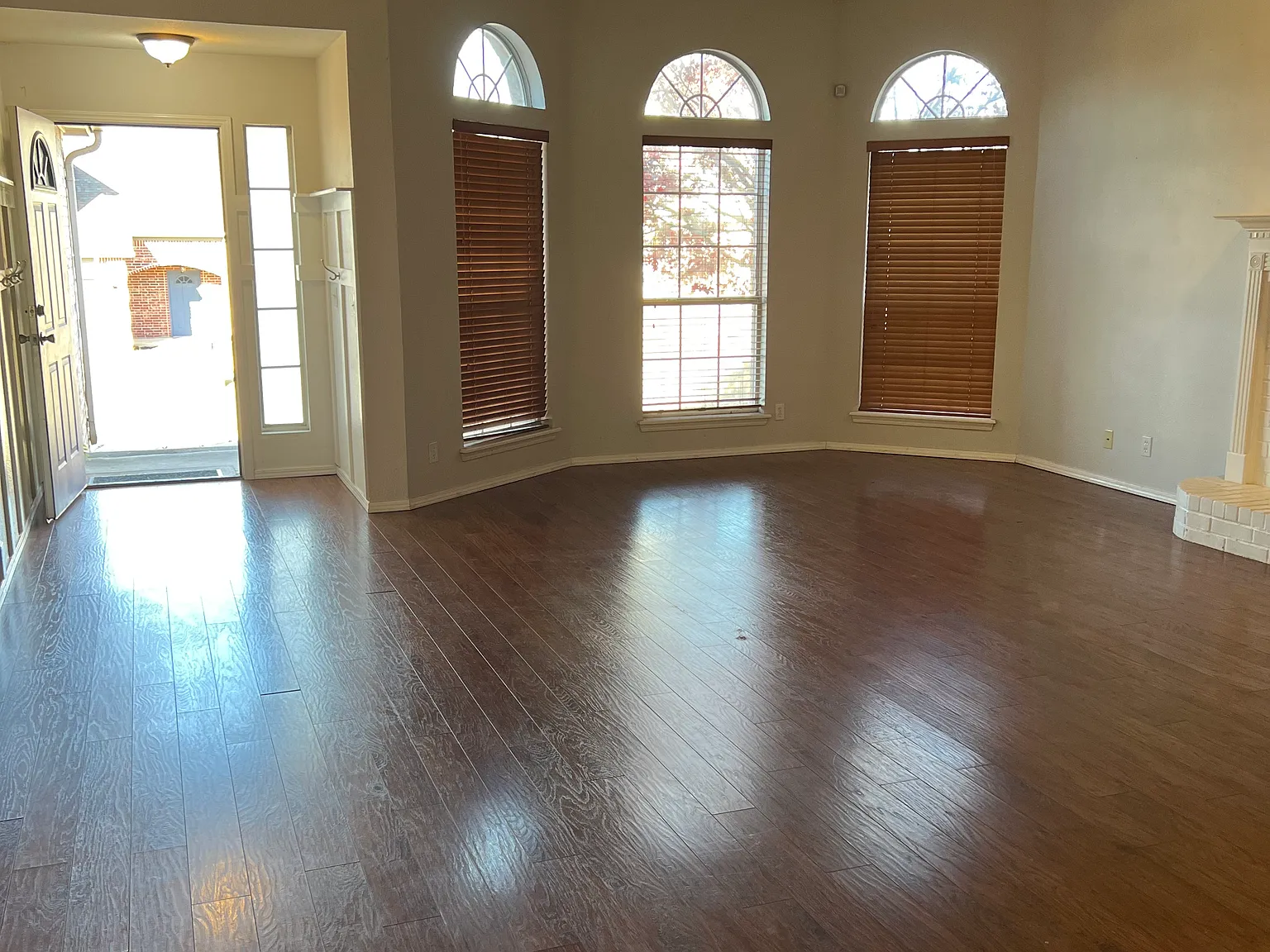 1232 W 115th St S — Photo 4