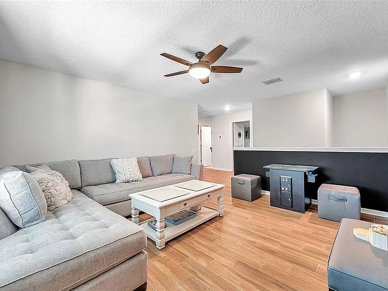 3737 Copperspring Blvd — Photo 33
