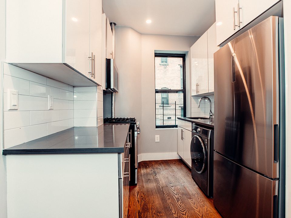 1st image of 879 Bergen St #2R