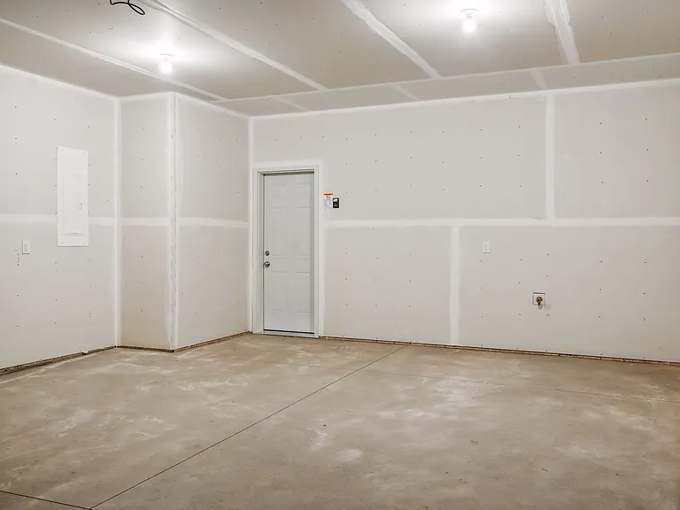 13540 Autumn Ct — Photo 15