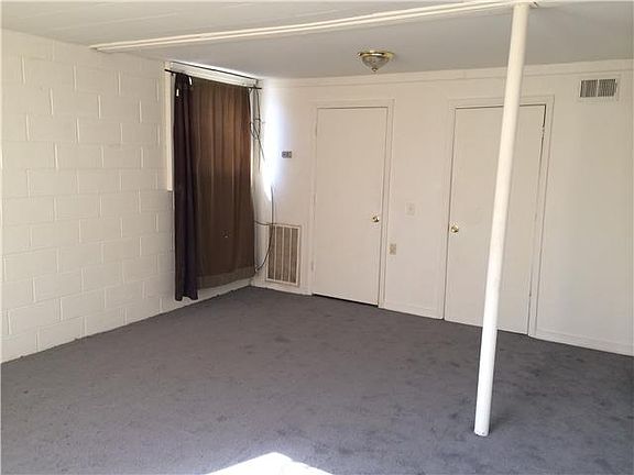 3rd image of 2152 W Richmond Hill Dr