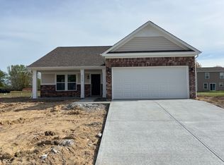 2039 Heron Dr, Seymour, IN 47274