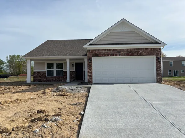 2039 Heron Dr, Seymour, IN 47274