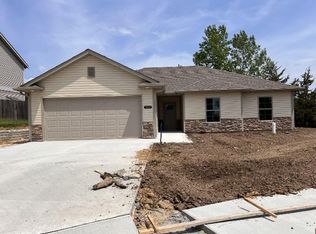 1504 Spiros Dr, Columbia, MO 65202