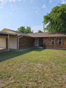 617 SW 10th St, Moore, OK, 73160