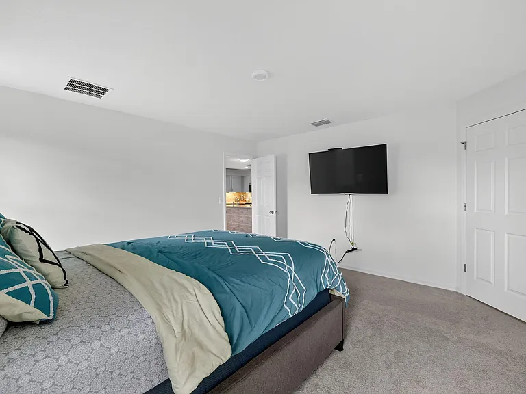 644 SW Hoffenberg Ave — Photo 22