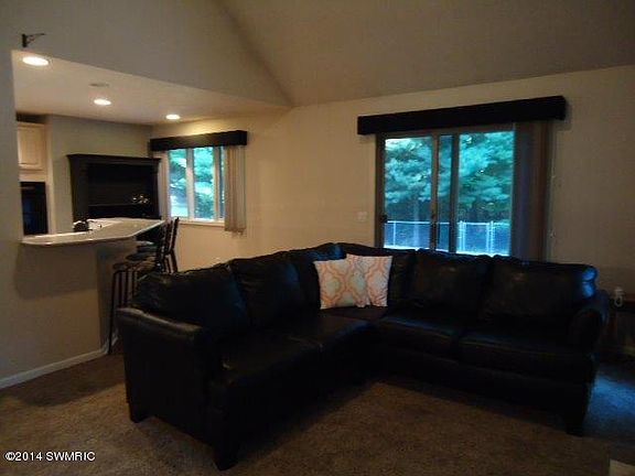4th image of 1152 N Robinhood Dr