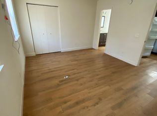 1107 NW 6th St #1101, Gainesville, FL 32601