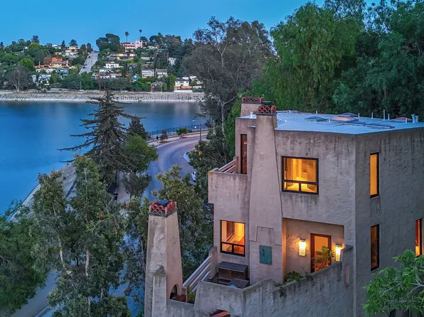 (undisclosed Address), Los Angeles, CA 90039