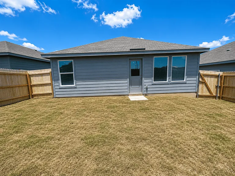 3514 Hilts Trl — Photo 21
