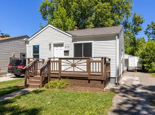 216 W Longfellow Ave, Pontiac, MI