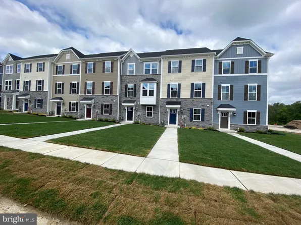 434 Paperbark Sq, Downingtown, PA 19335