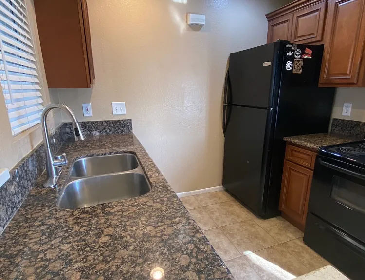 3638 S Oak Creek Dr #B — Photo 5