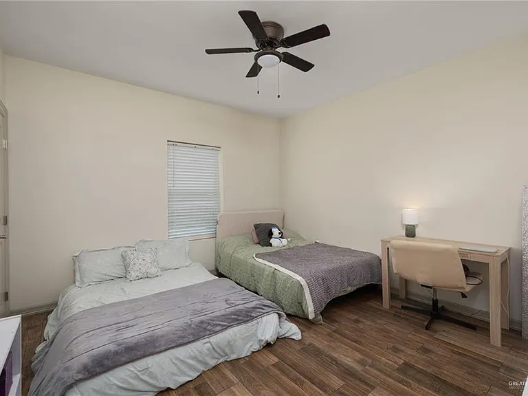 4700 W Huckleberry St #2 — Photo 7