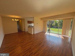3706 N Rosser St APT T2, Alexandria, VA 22311
