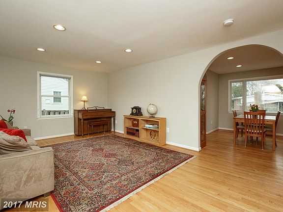 4th image of 3821 Archer Pl