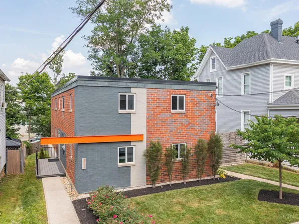 4711 Osgood St, Cincinnati, OH 45227